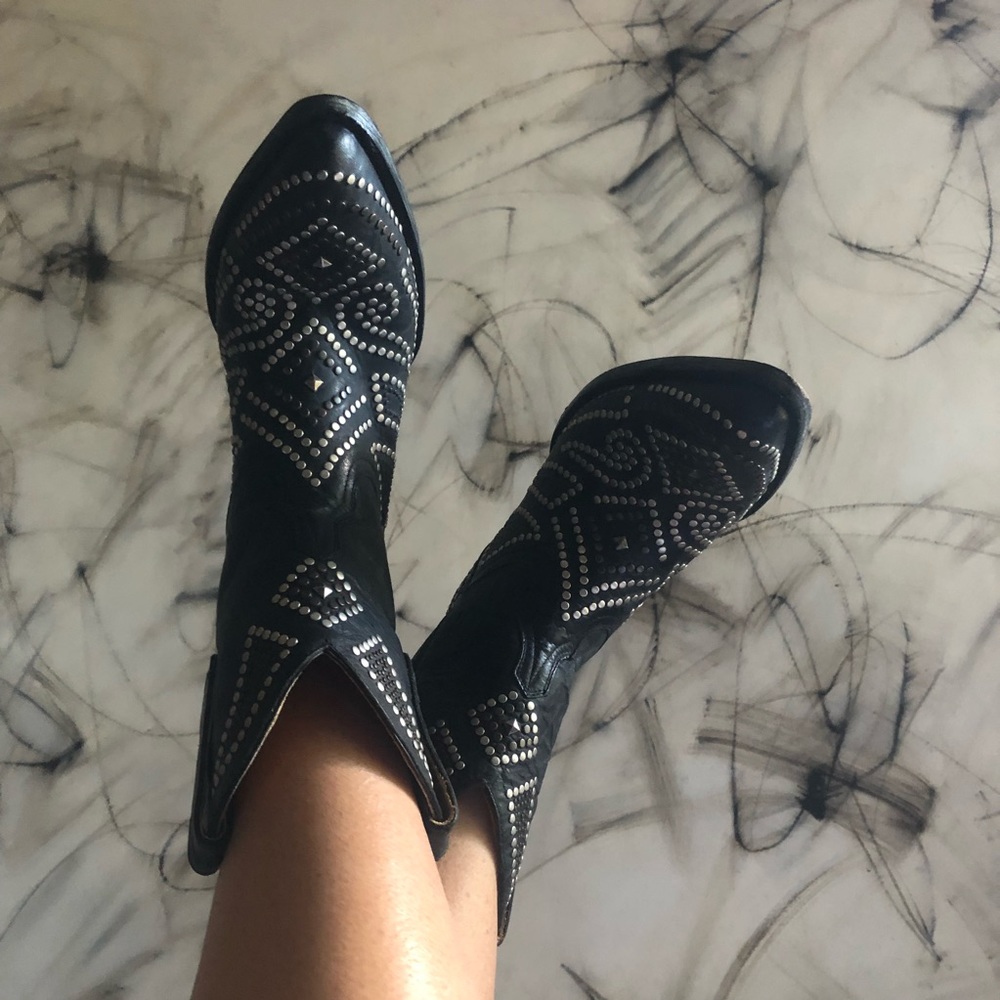 Old Gringo Varicela Cowboy Western boots. Black Silver Studs 10. EUC!